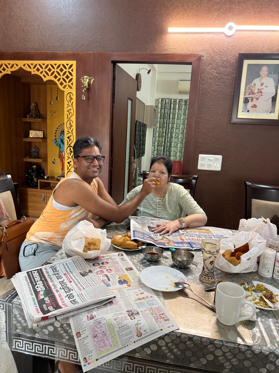 ये ‘माँ’ अक्षर का जश्न है, जिसे मैं रोज़ मनाता हूँ। 